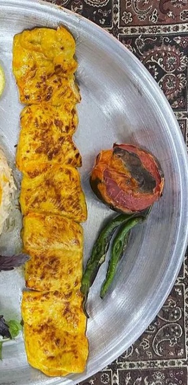 رستوران سنتی پاکوبه جوجه زعفرانی