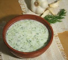 رستوران سنتی پاکوبه ماست و خیار